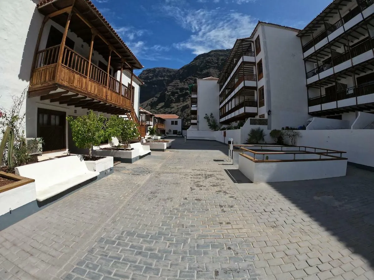 Apartamento Vacacional Los Gigantes Santiago del Teide 0*,  İspanya
